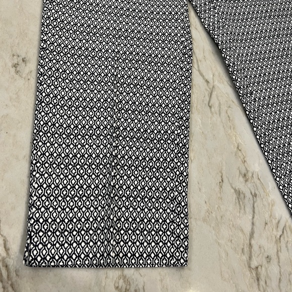 Talbots Printed Ankle Pants! - Picture 3 of 9